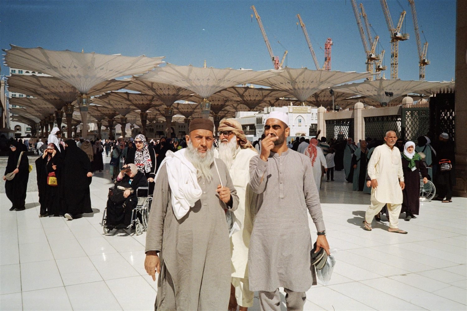 Best Time to Perform Umrah from the UK in 2026/27