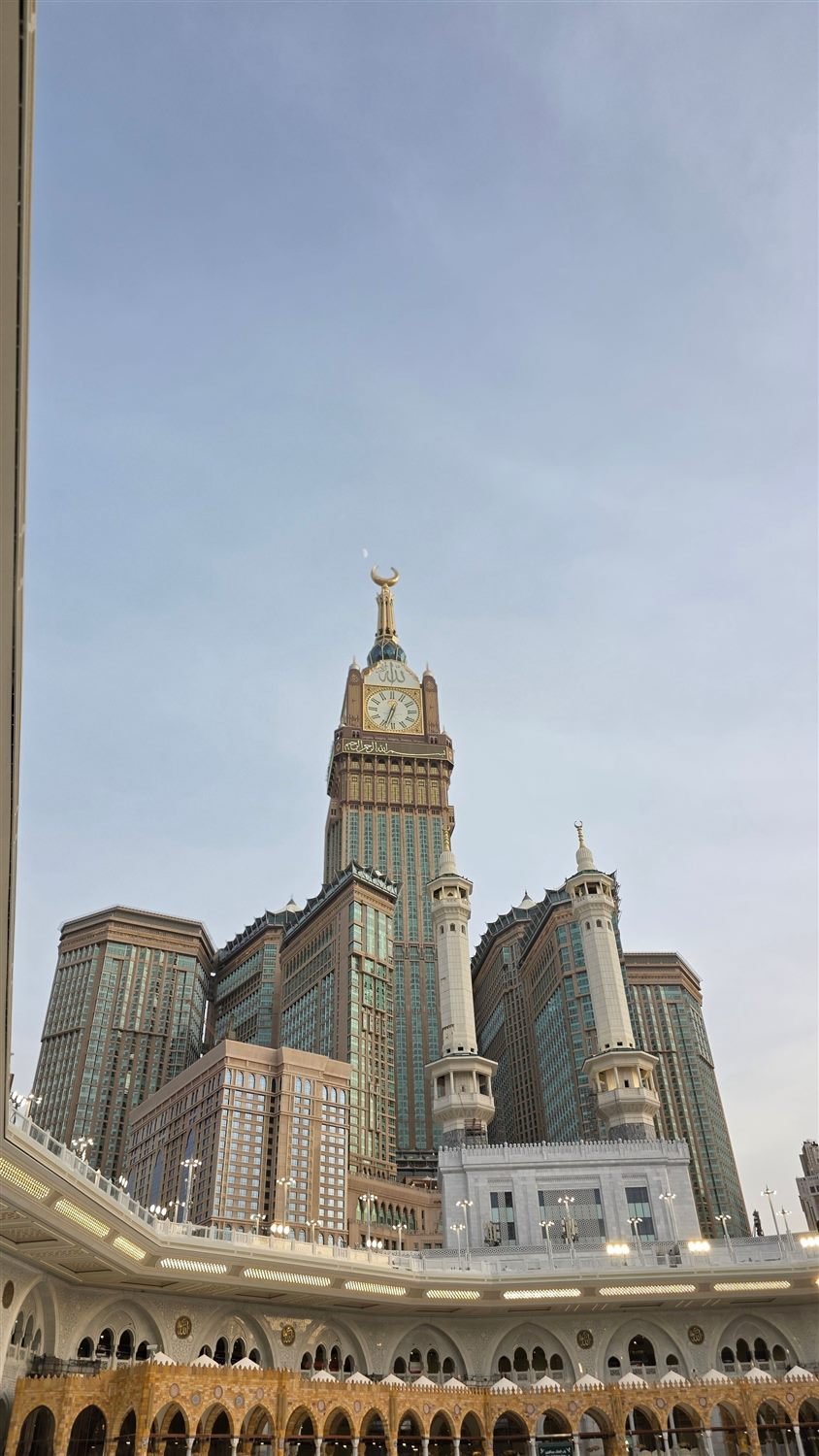 10 Nights 5★ Premium Umrah - view of accommodation and Haram