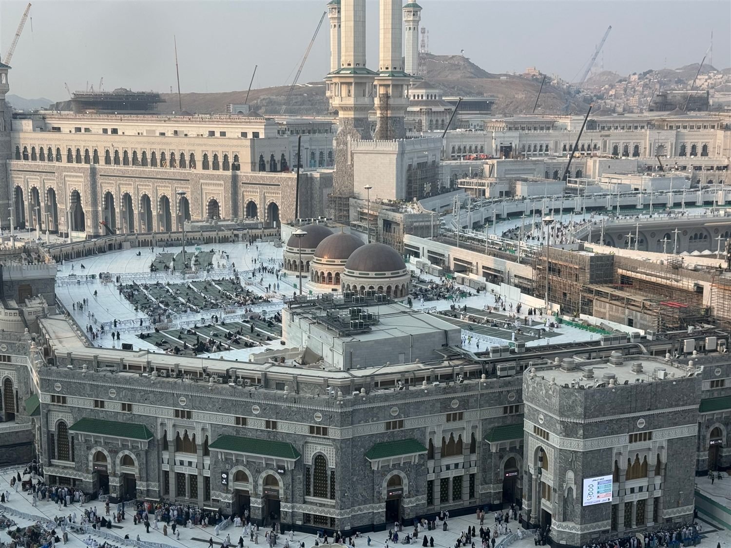 14 Nights 3★ Economy Umrah - view of accommodation and Haram